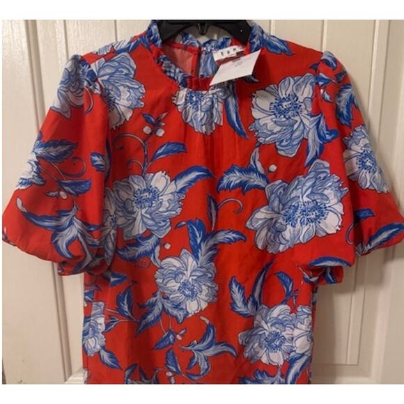 THML Malibu Flower Print Bubble Sleeve Top NWT S - Picture 7 of 8